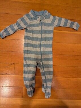 Pact organic blue stripes Footed Baby One-Piece Zip Sleeper, 6-9 mo, good